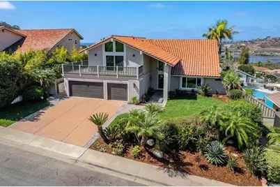 741 Santa Olivia, Solana Beach, CA 92075 - Photo 2