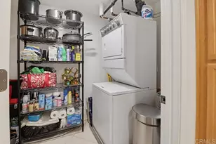 301 W G St, San Diego, CA 92101 - Photo 38
