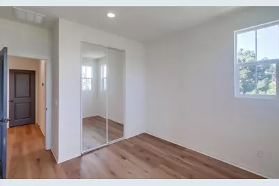 10541 Graphite Street, Spring Valley, CA 91977 - Photo 14