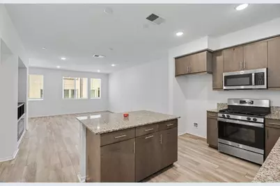 5280 Beachfront Cove #241, San Diego, CA 92154 - Photo 6