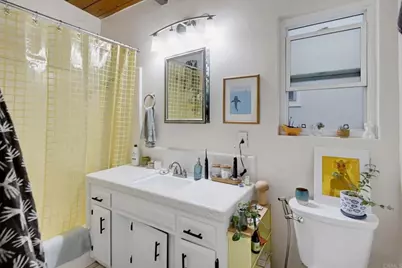 4565 Narragansett Avenue, San Diego, CA 92107 - Photo 12