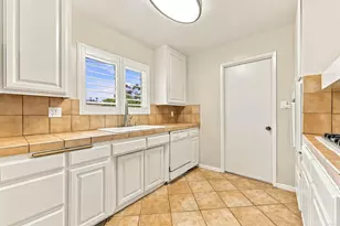 293 Garden Grove Ln, El Cajon, CA 92020 - Photo 10
