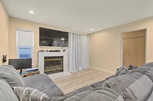 2039 Manzana Way, San Diego, CA 92139 - Photo 12