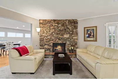 318 Rose View Place, Chula Vista, CA 91910 - Photo 8