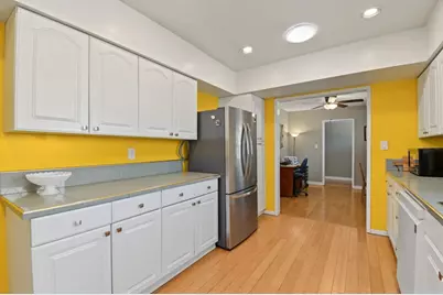 318 Rose View Place, Chula Vista, CA 91910 - Photo 14