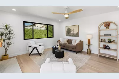 3850 Trieste Drive, Carlsbad, CA 92010 - Photo 8