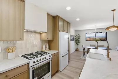 3850 Trieste Drive, Carlsbad, CA 92010 - Photo 14