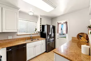 405 61st St, San Diego, CA 92114 - Photo 10