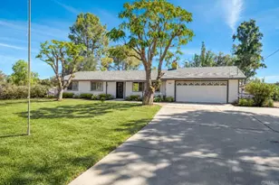 1717 Pine, Ramona, CA 92065 - Photo 2