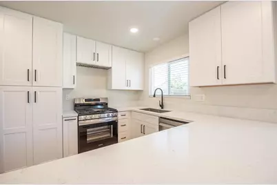 1404 Jefferson Avenue, Escondido, CA 92027 - Photo 16