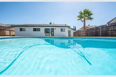 1404 Jefferson Avenue, Escondido, CA 92027 - Photo 2