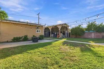 9442 Van Ruiten Street, Bellflower, CA 90706 - Photo 30