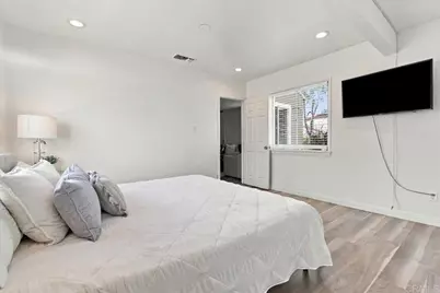 9442 Van Ruiten Street, Bellflower, CA 90706 - Photo 16