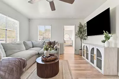 9442 Van Ruiten Street, Bellflower, CA 90706 - Photo 8