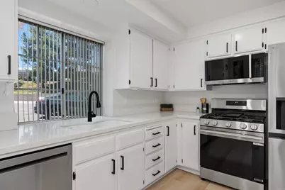 3521 Caminito Carmel Lndg, San Diego, CA 92130 - Photo 16