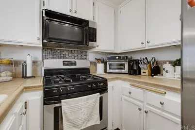 1953 Wellington Lane #7, Vista, CA 92081 - Photo 14