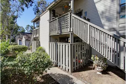1953 Wellington Lane #7, Vista, CA 92081 - Photo 2