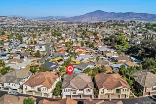 425 S Meadowbrook Dr, San Diego, CA 92114 - Photo 28