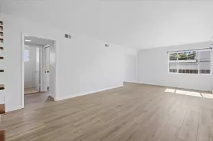 351 G Ave, Coronado, CA 92118 - Photo 40