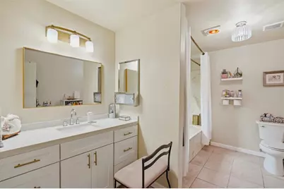 569 E St #34, Chula Vista, CA 91910 - Photo 8