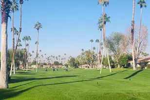 137 S Torremolinos, Rancho Mirage, CA 92270 - Photo 8