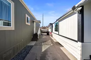 100 Woodlawn Ave, Chula Vista, CA 91910 - Photo 28