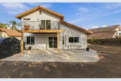 2343 Fair Oak Ct, Escondido, CA 92026 - Photo 12