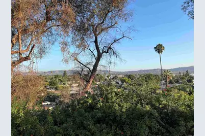1908 Hawaii, West Covina, CA 91792 - Photo 32