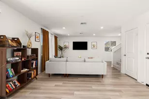 32184 Rambling Ct, Winchester, CA 92596 - Photo 6