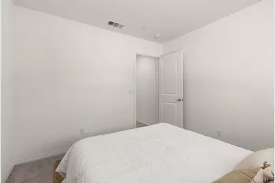 32184 Rambling Court, Winchester, CA 92596 - Photo 16