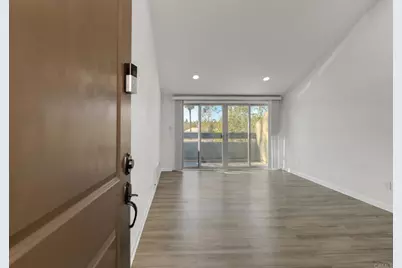 1350 N Escondido Blvd #44, Escondido, CA 92026 - Photo 2