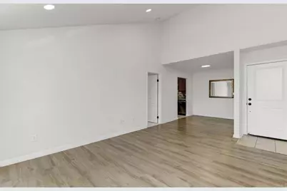 1350 N Escondido Blvd #44, Escondido, CA 92026 - Photo 12