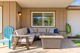 15360 Round Tree Rd, Valley Center, CA 92082 - Photo 2