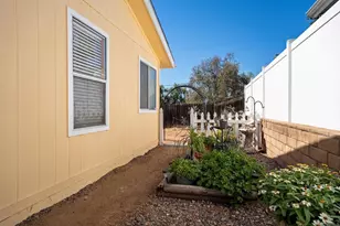 15935 Spring Oaks Rd, El Cajon, CA 92021 - Photo 32
