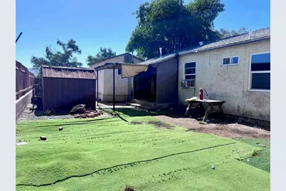 8307 Broadway Lane, Lemon Grove, CA 91945 - Photo 12