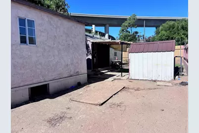8307 Broadway Lane, Lemon Grove, CA 91945 - Photo 10