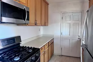 8307 Broadway Ln, Lemon Grove, CA 91945 - Photo 6