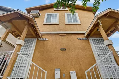 3231 1/2 E Cesar Chavez Avenue, Los Angeles, CA 90063 - Photo 2