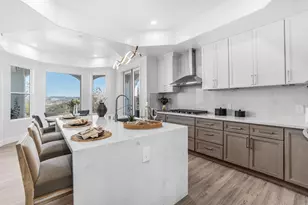 1094 Hillcrest View Ln, Fallbrook, CA 92028 - Photo 6