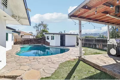 9535 Lakeview Drive, La Mesa, CA 91942 - Photo 18