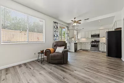971 Somerset Ct #F, Chula Vista, CA 91915 - Photo 4