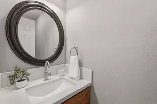 9210 Kenwood Dr, Spring Valley, CA 91977 - Photo 10