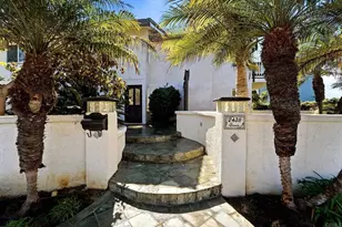 2438 Ocean St, Carlsbad, CA 92008 - Photo 2