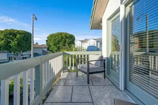 2438 Ocean St, Carlsbad, CA 92008 - Photo 18