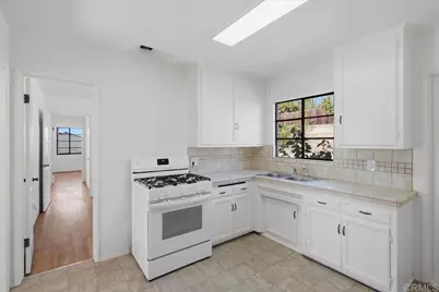 5536 Timothy Dr, San Diego, CA 92105 - Photo 4
