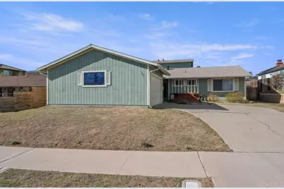 305 E Oxford Street, Chula Vista, CA 91911 - Photo 2