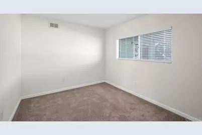305 E Oxford Street, Chula Vista, CA 91911 - Photo 18