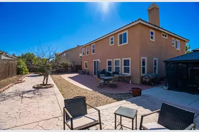 978 Cornflower Drive, Hemet, CA 92545 - Photo 36
