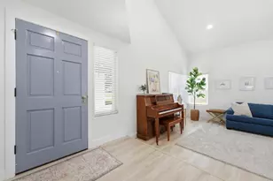 14582 Meadowrun St, San Diego, CA 92129 - Photo 2