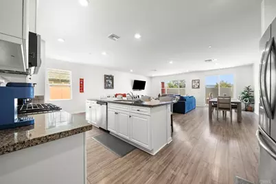 41303 Wizard Court, Lake Elsinore, CA 92532 - Photo 4